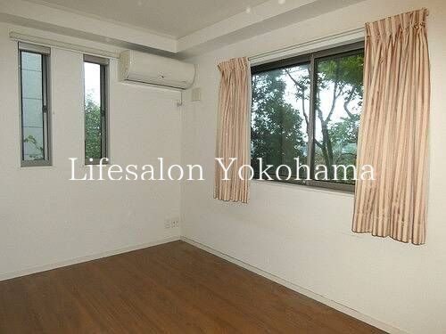 �y���̑������E�X�y�[�X�z�@