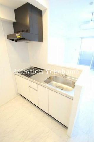 �y�L�b�`���z�@