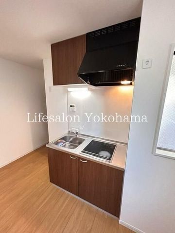 �y�L�b�`���z�@