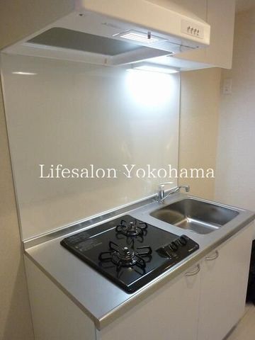 �y�L�b�`���z�@