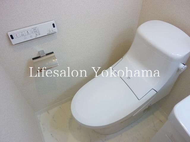 �y�g�C���z�@