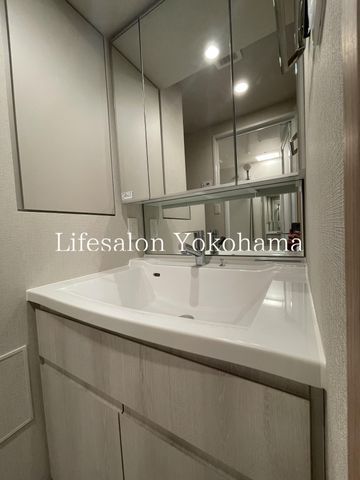 �y���ʏ��z�@