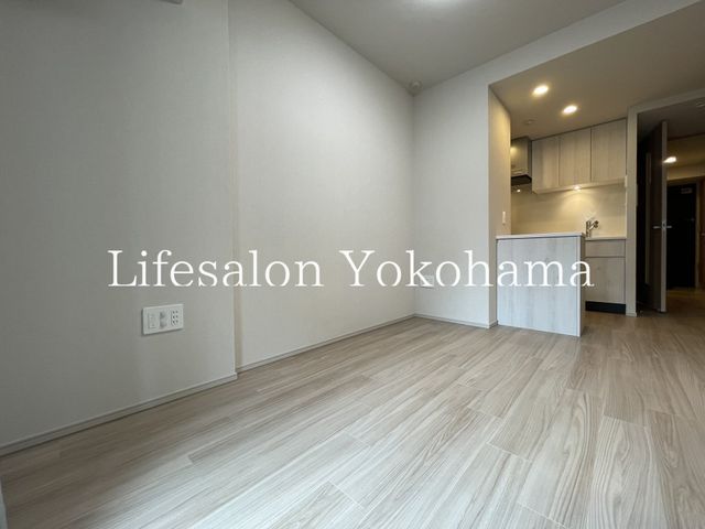 �y���̑������E�X�y�[�X�z�@