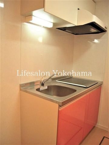 �y�L�b�`���z�@