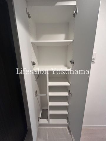 �y���[�z�@