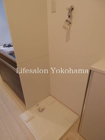 �y���̑��ݔ��z�@