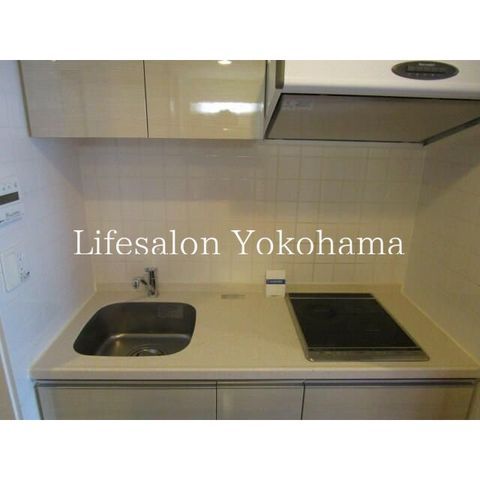 yLb`z@