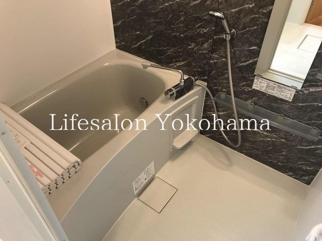 �y�o�X�z�@