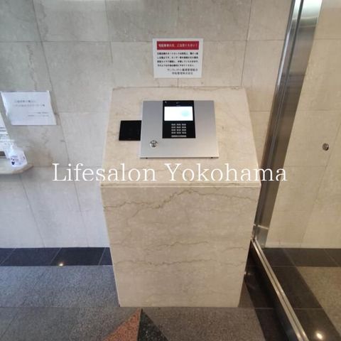 y̑ݔz@