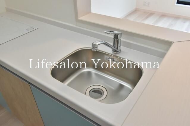 �y�L�b�`���z�@