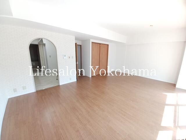 �y���̑������E�X�y�[�X�z�@