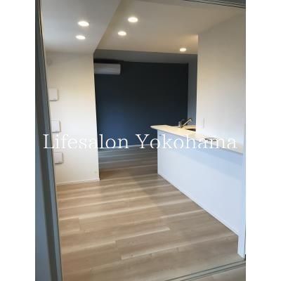 �y���ԁE���r���O�z�@