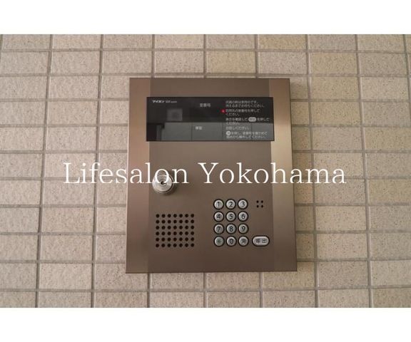 �y���̑��ݔ��z�@