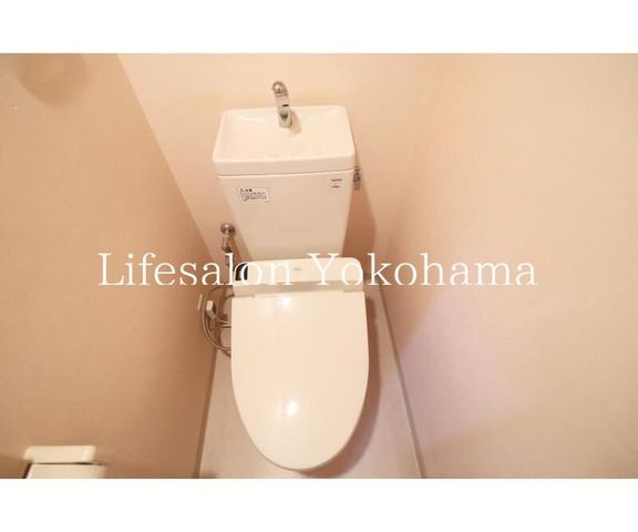 �y�g�C���z�@
