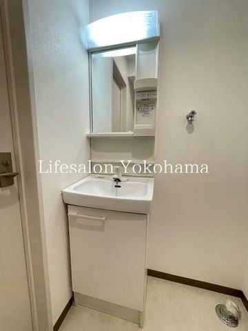 �y���ʏ��z�@