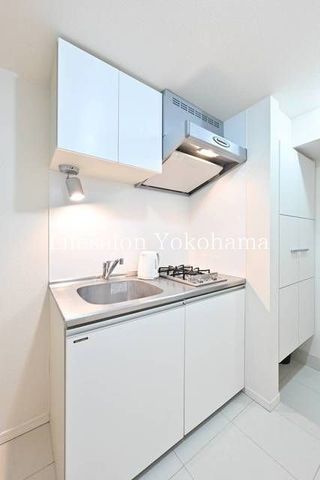 �y�L�b�`���z�@