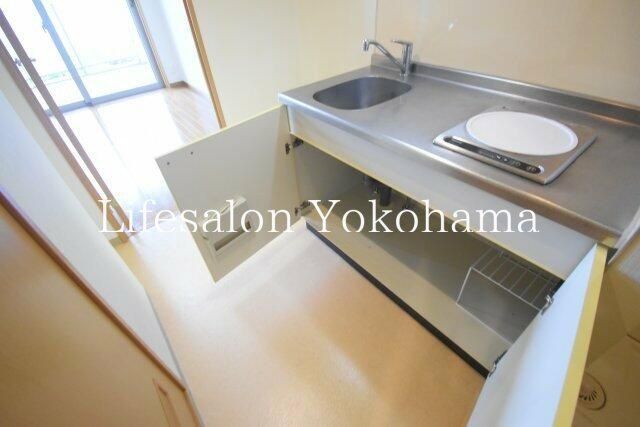 �y�L�b�`���z�@