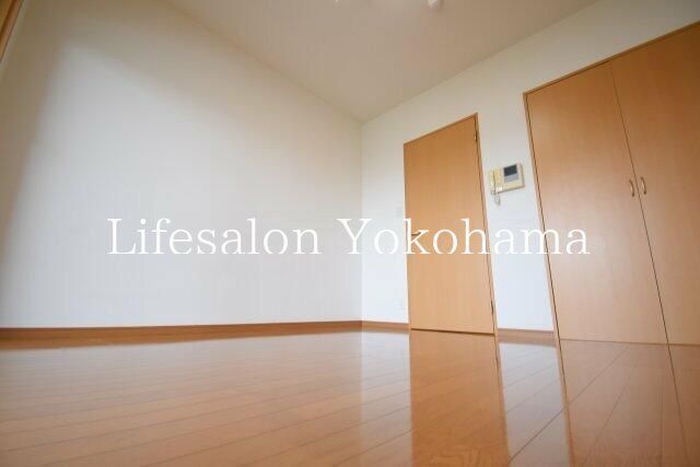 �y���̑������E�X�y�[�X�z�@