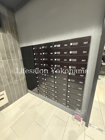 �y���̑��z�@�o���R�j�[