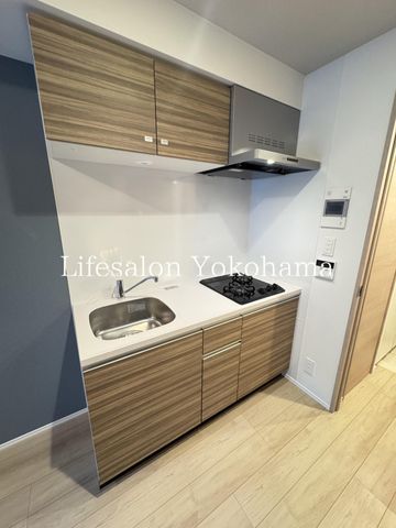 �y�L�b�`���z�@