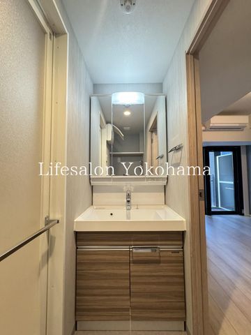 �y���ʏ��z�@