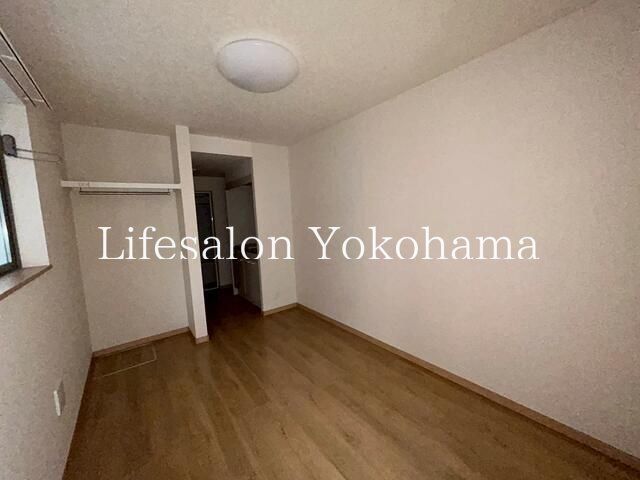 �y���ԁE���r���O�z�@