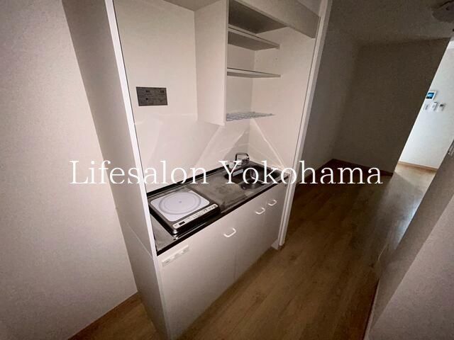�y�L�b�`���z�@