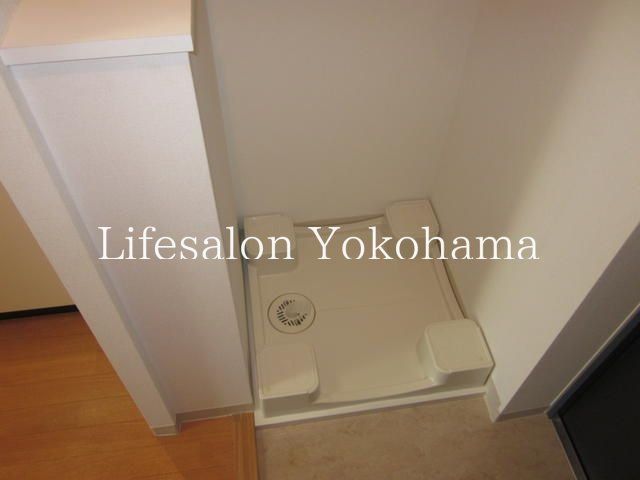 �y���̑��ݔ��z�@