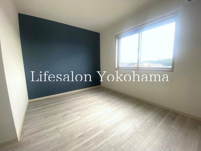 �y���ԁE���r���O�z�@