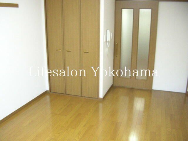 y̑EXy[Xz@