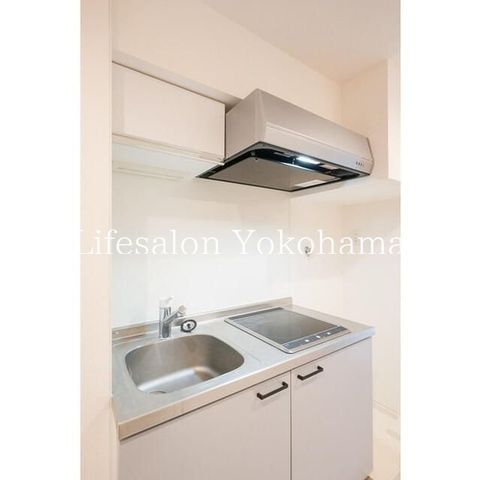 �y�L�b�`���z�@