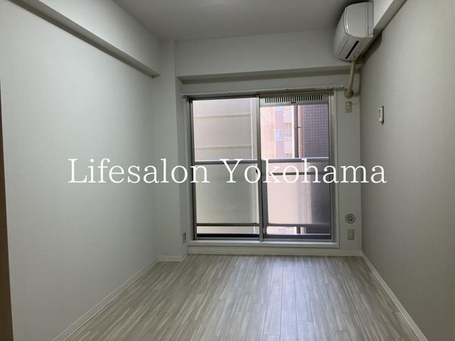 �y���ԁE���r���O�z�@�ދ��O�ɂ��A���ۂ̂������Ƃ͈قȂ�܂��B