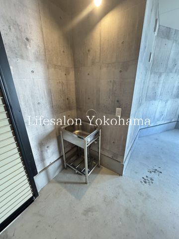 �y���̑��ݔ��z�@