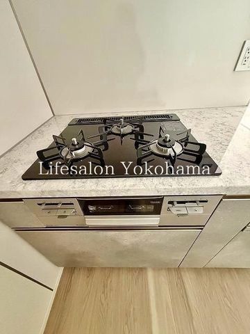 �y���̑��ݔ��z�@