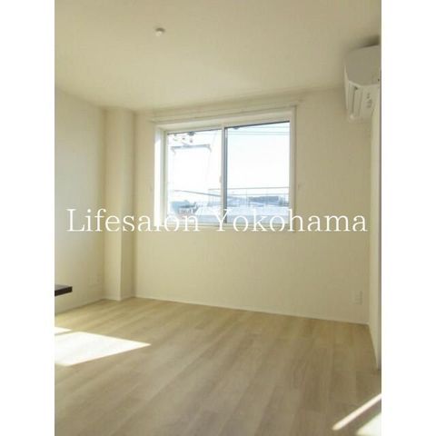 �y���ԁE���r���O�z�@