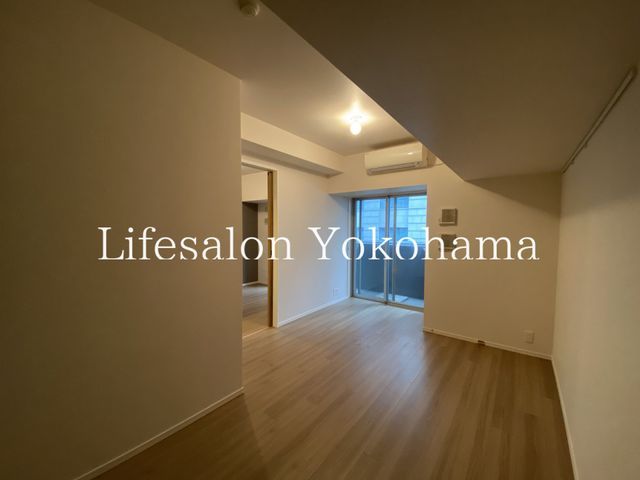 �y���ԁE���r���O�z�@���r���O/����