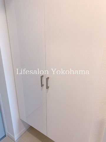 �y���[�z�@