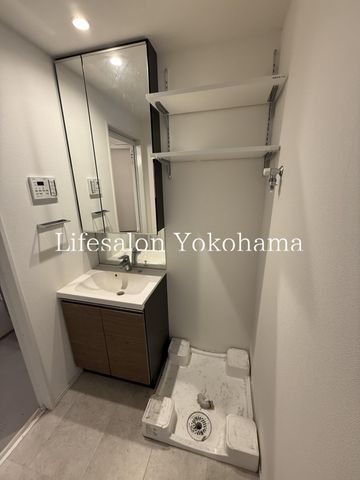 �y���ʏ��z�@