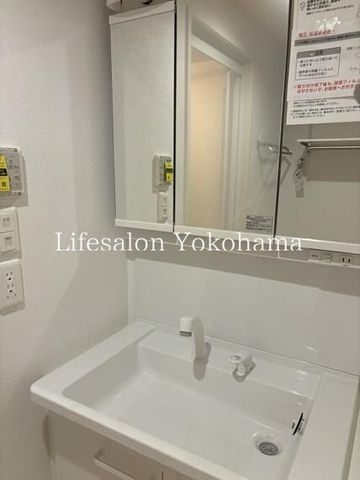 �y���ʏ��z�@